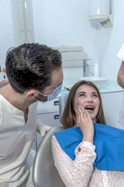 Best Dentist Open Late Near Me  in Prospect Rk, PA